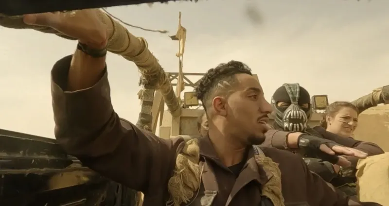 موقف غير متوقع خلال لقاء فان دام وسالم الدوسري (فيديو) 