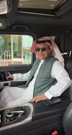 عبد الإله السناني يكشف حجم ثروته وأجره في مسلسل العاصوف والزاهرية (فيديو)