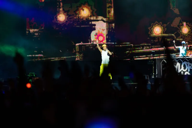 «مدل بيست بريزنتس» تسعد الجماهير بفنانين عالميين بحفلات موسيقية في جدة