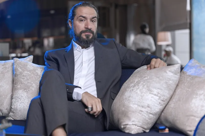 الفنان محمد القس لـ«الرجل»: عبارة «أنت ولدنا» أجمل تكريم سمعته.. والتغيير للشجعان