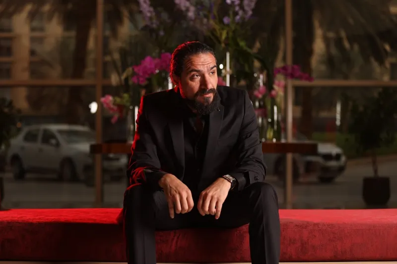 الفنان محمد القس لـ«الرجل»: عبارة «أنت ولدنا» أجمل تكريم سمعته.. والتغيير للشجعان