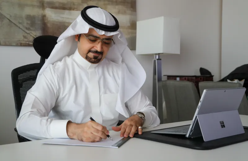 رائد الأعمال وليد الكِلش لـ «الرجل»: أهوى القراءة وركوب الخيل.. الاستقالة غيرت حياتي