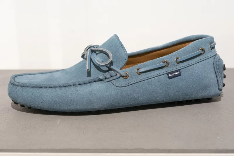 كيف تتقن أناقة الحذاء المسطح Loafers؟