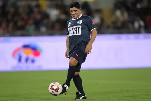 نجل مارادونا يكشف عن أفضل إنسان لعب الكرة