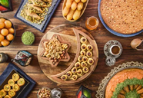 هذه الأعراض تحذرك من التناول المفرط لحلوى رمضان 