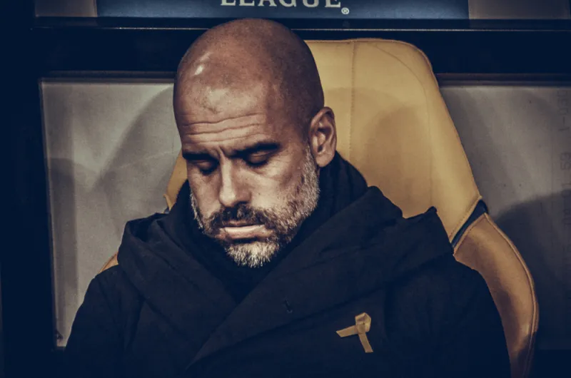 653 ألف دولار.. قيمة حوادث سيارات غوارديولا منذ تولي سيتي!