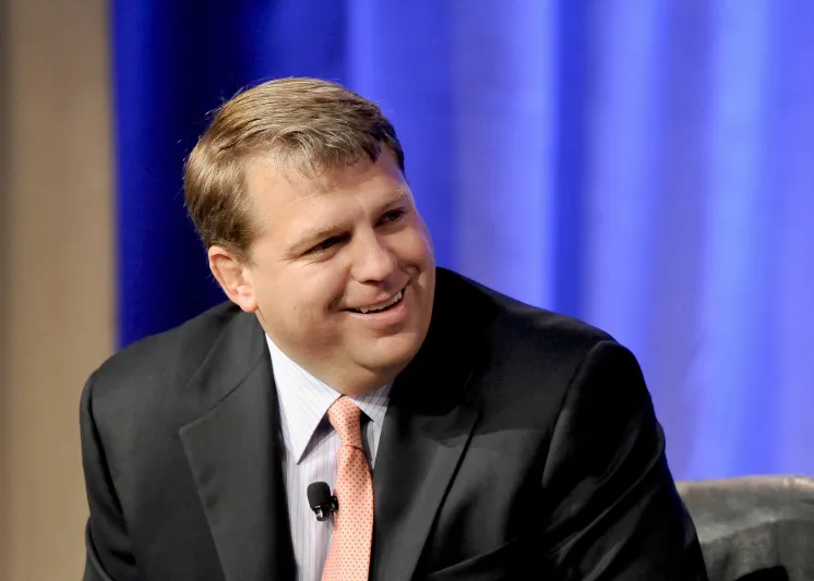 من هو رجل الأعمال تود بولي الذي اشترى نادي تشيلسي؟