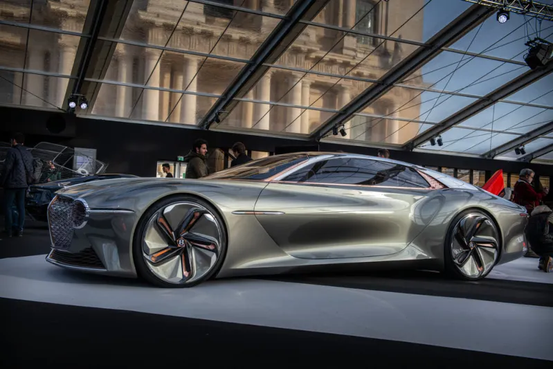 أول سيارة بنتلي كهربائية تطرح بحلول عام 2025