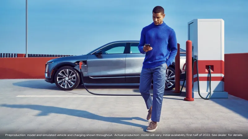 كاديلاك ليريك EV.. عملاق كهربائي بقوة 500 حصان (فيديو)