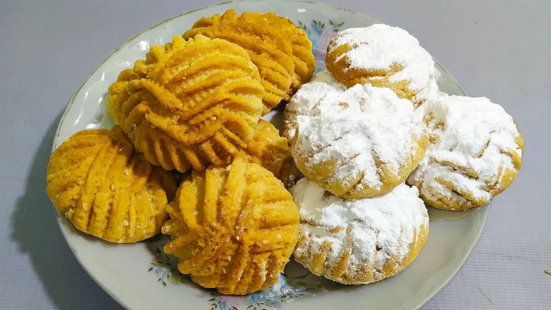 10 نصائح ذهبية لحماية جهازك الهضمي في عيد الفطر