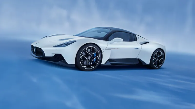MC20 Cielo سيارة جديدة من طراز سبايدر تنضم لأسطول فخامة مازيراتي