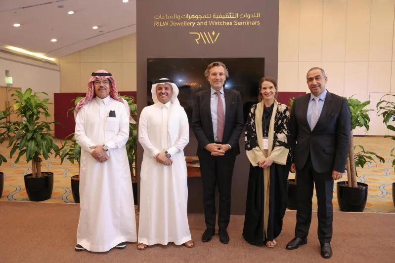 بعد النجاح الكبير والزخم الشديد.. تمديد أسبوع الرياض الدولي للفخامة