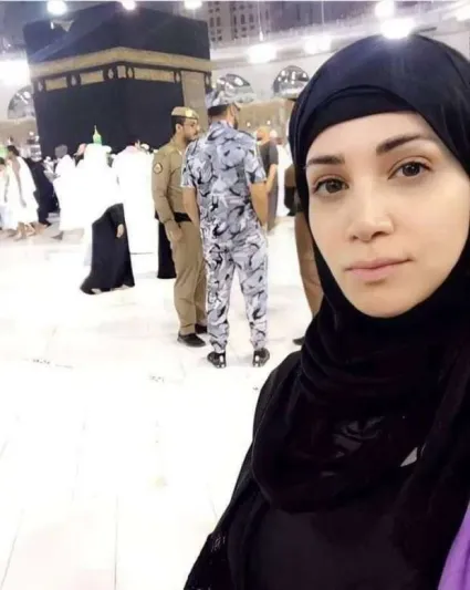 القصة الكاملة لاعتناق ديانا حداد الإسلام وظهورها بالحجاب (فيديو) 