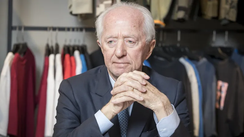 وفاة الملياردير «ليوناردو ديل فيكيو» صاحب أكبر إمبراطورية للنظارات في العالم