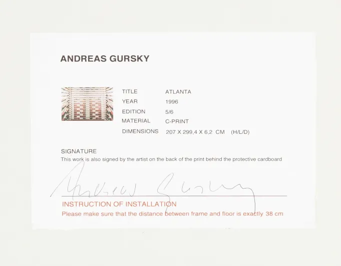 152 صورة فوتوغرافية للفنان أندرياس جورسكي للبيع بـ 250 ألف دولار 