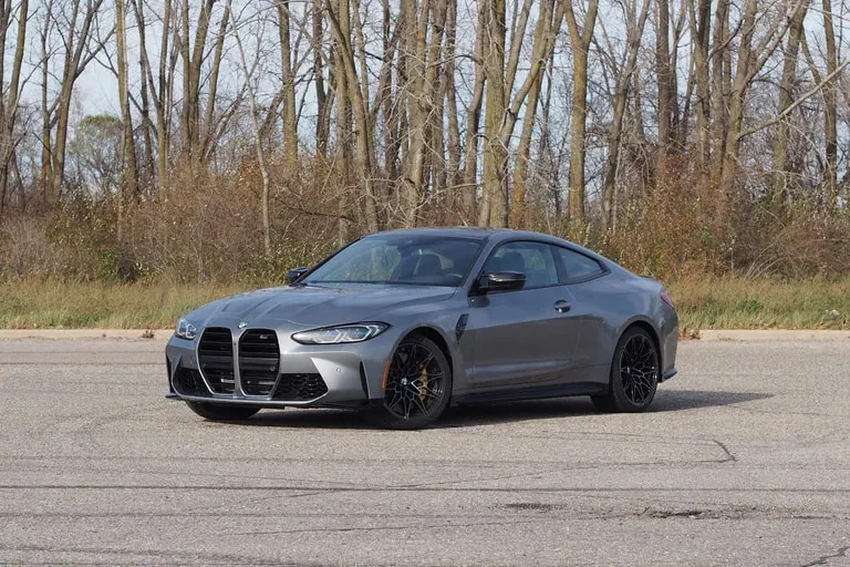 سيارة «بي ام دبليو M4 كومبتيشن» تحقق أرقامًا قياسية جديدة