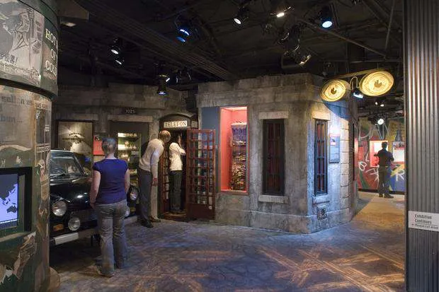 10 صور من متحف «الجاسوسية العالمية».. يحتوي على مقتنيات نادرة وغريبة