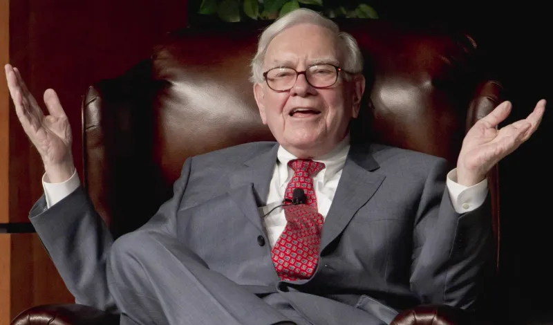 19 مليون دولار مقابل غداء مع الملياردير «وارين بافيت»