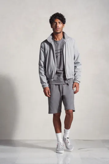 دليلك لارتداء السروال القصير هذا الصيف 