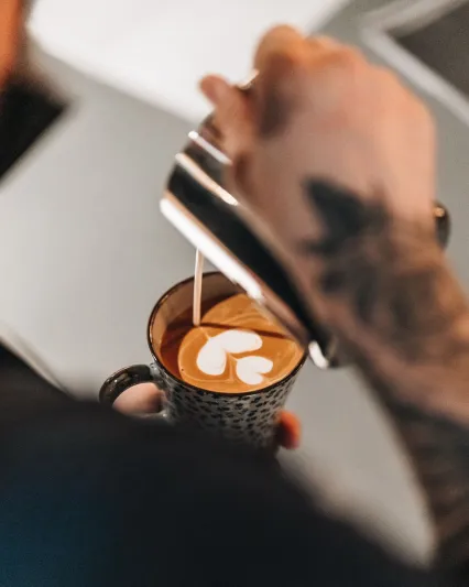 فندق باراماونت دبي يقدم عروضًا رائعة لضيوفه مع بداية فصل الصيف