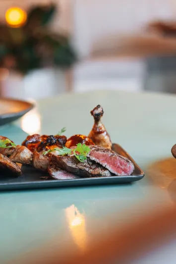 فندق باراماونت دبي يقدم عروضًا رائعة لضيوفه مع بداية فصل الصيف