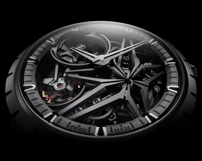 إصداران جديدان من Roger Dubuis Excalibur بالسيراميك الأسود