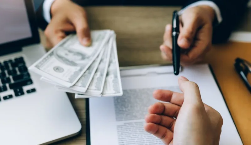 ما هي العملات الأغلى في العالم؟ 