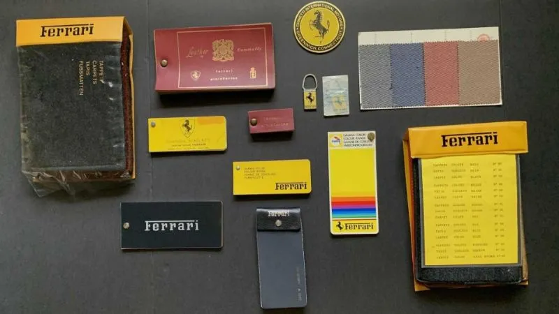 بيع كتيبات من فيراري مقابل هذا السعر في مزاد علني 