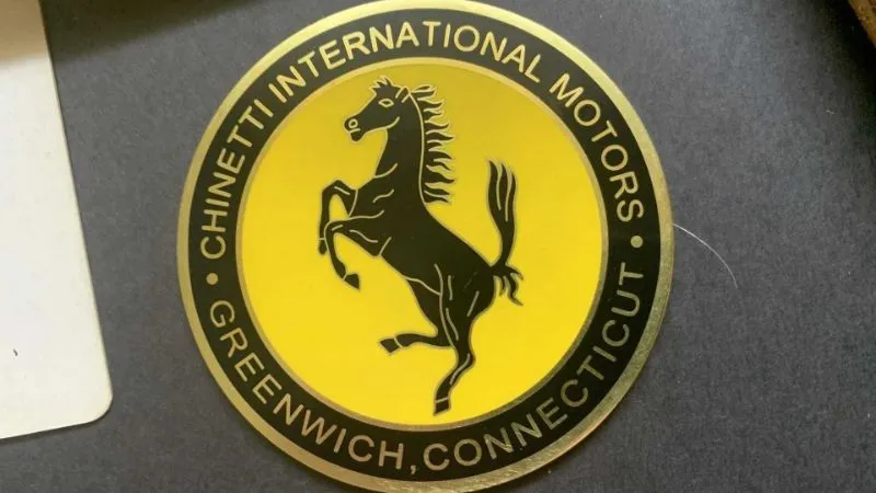 بيع كتيبات من فيراري مقابل هذا السعر في مزاد علني 