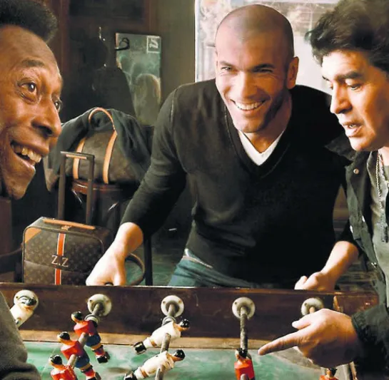  أحدهم مسح الأحذية..أغرب مهن نجوم الكرة قبل الشهرة