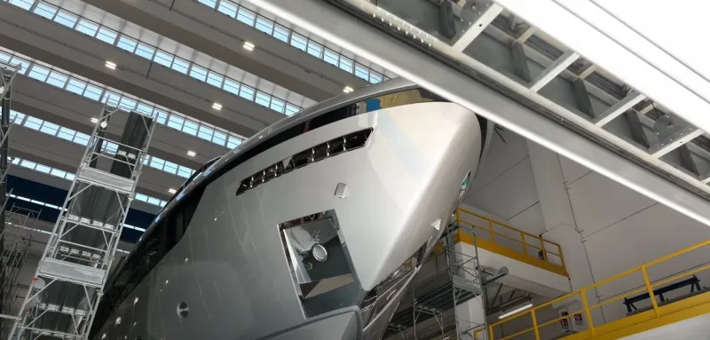 «ريفا» تصدر «130 Bellissima» أكبر يخت فلايبردج فاخر (فيديو)