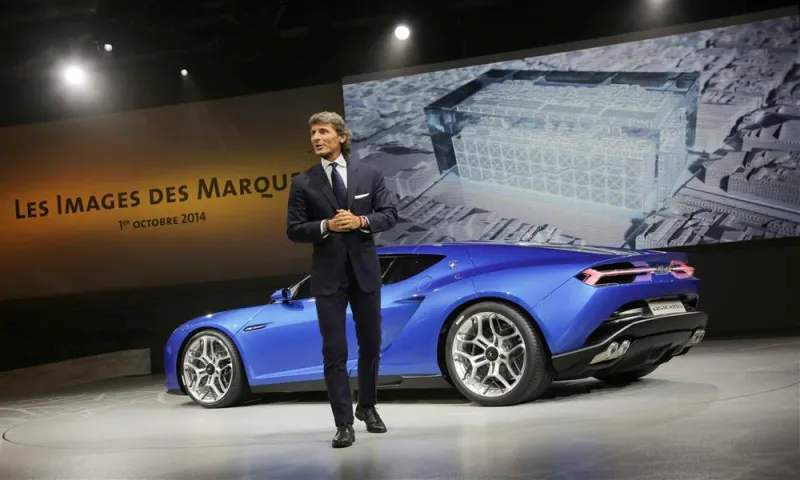 لامبورغيني تستعد لاستثمار  1.8 مليار لإنتاج سيارات هجينية كهربائية