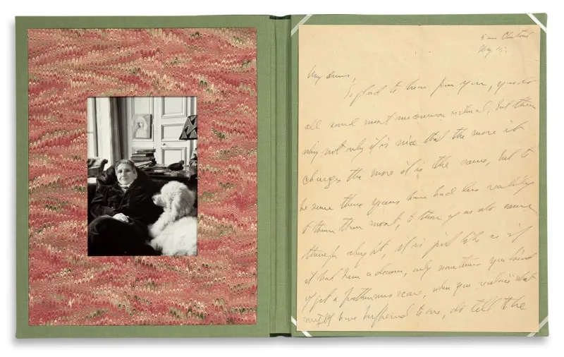 عرض 300 مخطوطة نادرة تجمع بين رسائل الكتاب القديمة في مزاد بفرنسا