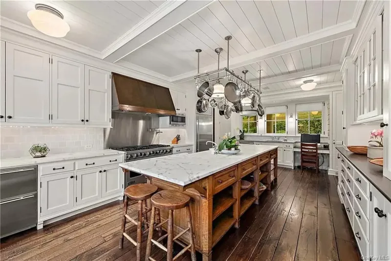 الممثل ريتشارد غير يبيع منزله مقابل 24 مليون دولار 