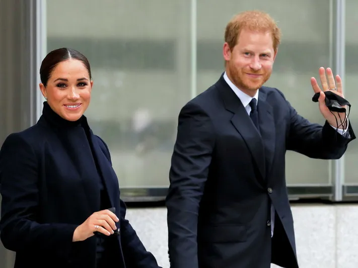 واتساب «ميغان ماركل» يتسبب في طرد اثنين من أفراد شرطة العائلة الملكية البريطانية