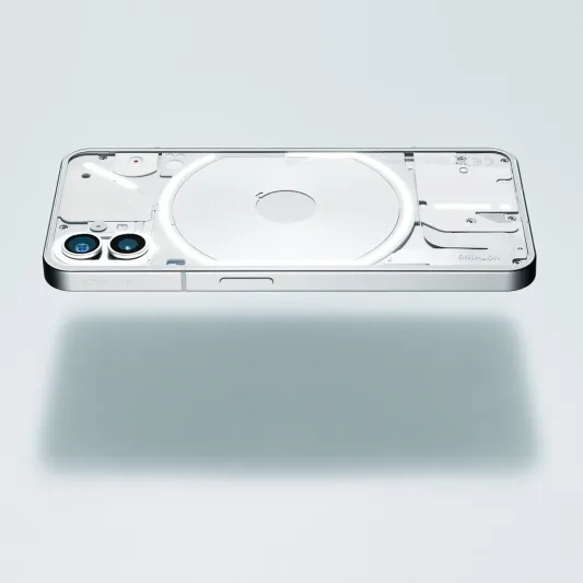 مميزات هاتف "نوثنغ 1" القادم هذا الصيف لمنافسة آيفون (فيديو)