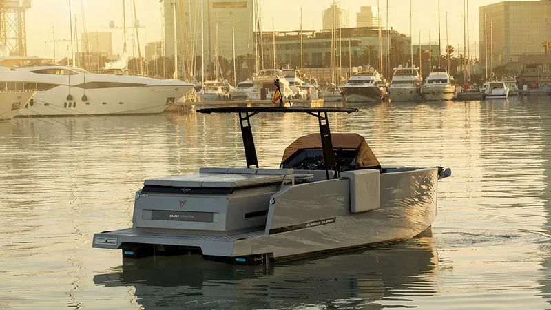 «كوبرا» تكشف عن يخت "D28 Formentor" الجديد (فيديو)