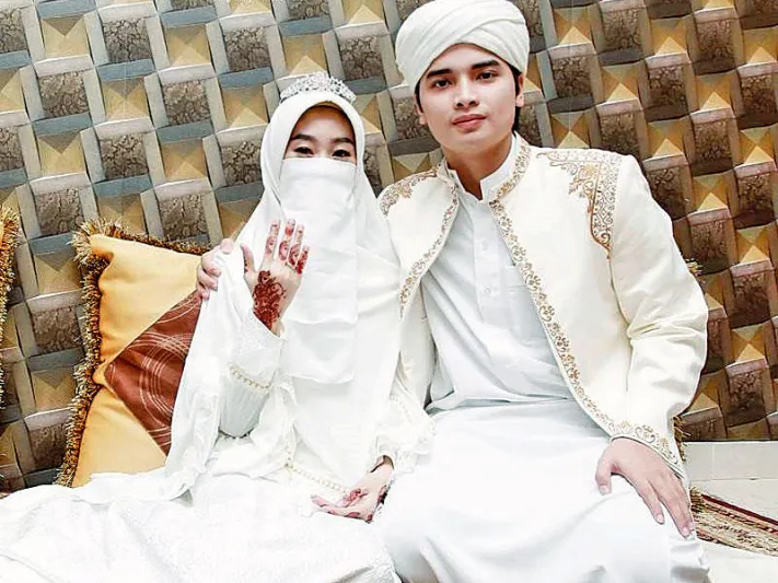 بعد 10 أشهر من الزواج.. امرأة إندونيسية تكتشف أن زوجها ليس برجل!