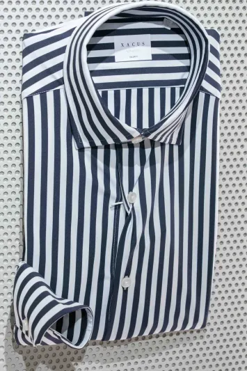 كيف ترتدي التقليمات هذا الصيف؟