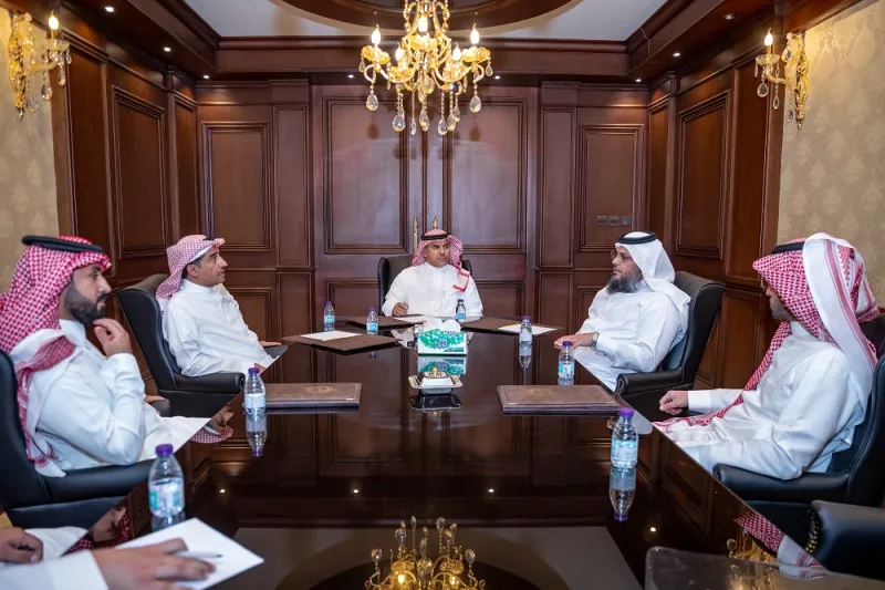 مالك "منقية" الطِّياحات والطوافح حمد بن ناصر بن مهنا: احتفظت ببداوتي… والإبل والصحراء كل حياتي