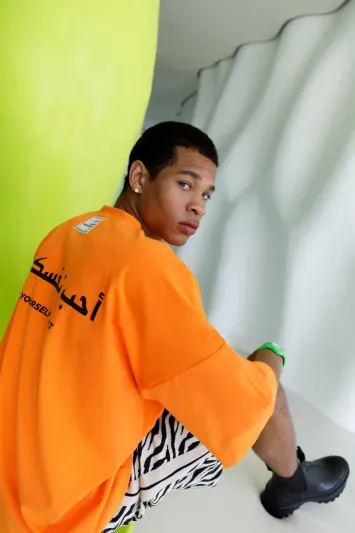 موقع «Yoox» يطلق مجموعة«The Giving Movement x YOOX» للملابس الرياضية الأنيقة