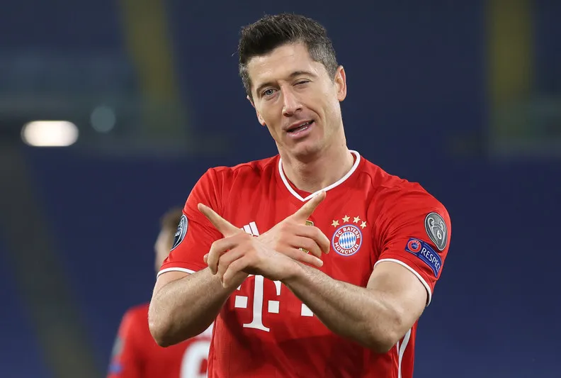 روبرت ليفاندوفسكي بعد رحيله إلى برشلونة.. ليفاندوفسكي يفضح أكاذيب بايرن ميونخ