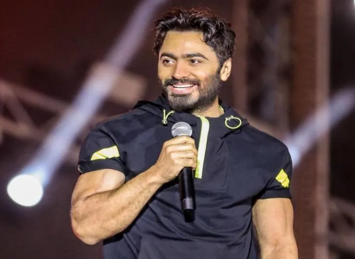 تامر حسني يكشف معاناته قبل الشهرة