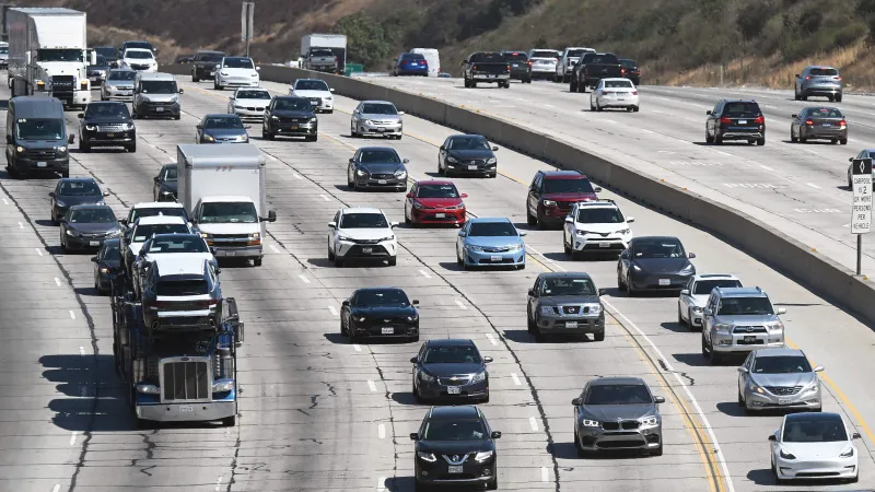 السيارات الجديدة العاملة بالوقود لن تباع في ولاية كاليفورنيا بهذا الموعد