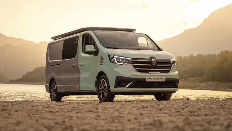 ملجأ لعشاق المغامرة... رينو تكشف عن سيارة تخييم فاخرة (فيديو)
