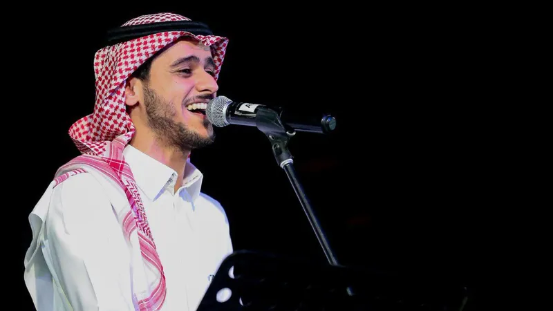  عايض يوسف ينفجر غاضبًا بعد تسريب أغنيته الجديدة ويطالب جمهوره بهذا الأمر (فيديو)