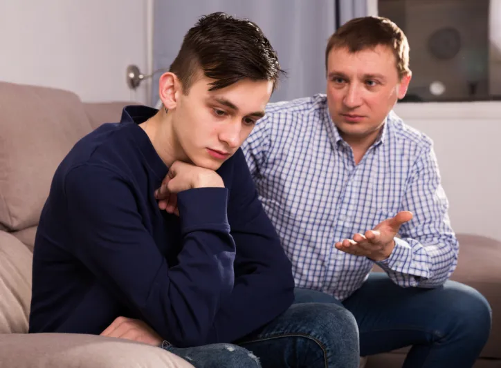 دراسة تكشف المرحلة العمرية الأقل سعادة ورضًا 