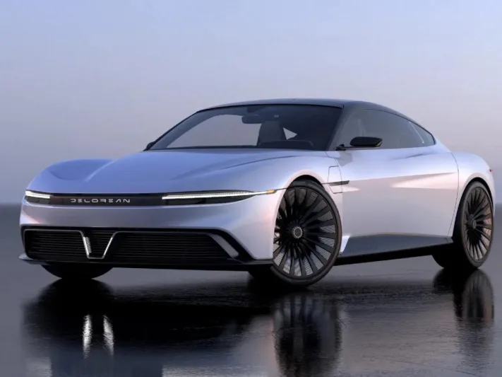 بعد إفلاسها منذ ربع قرن.. ديلوريان تعود لعالم السيارات الفاخرة بـ«Alpha5» 