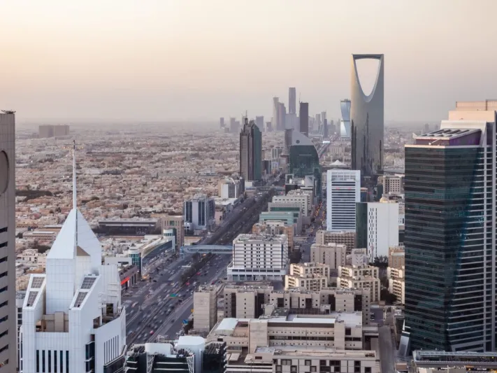 «نايت فرانك»: السعودية أكبر موقع بناء عرفه العالم