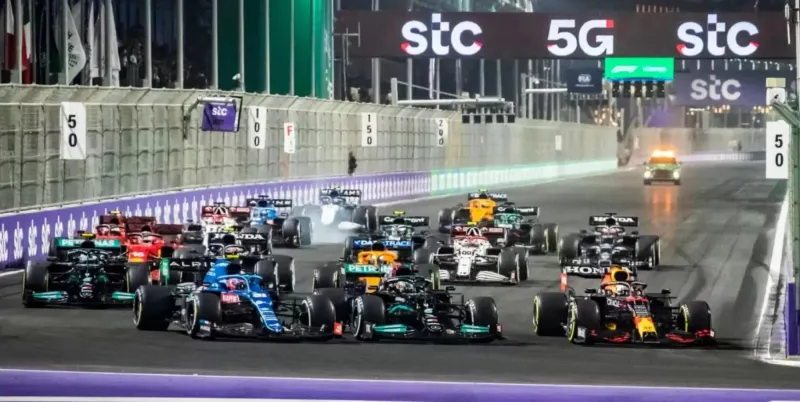 روزنامة فورمولا 1 لموسم 2023.. وموعد سباق جائزة السعودية الكبرى